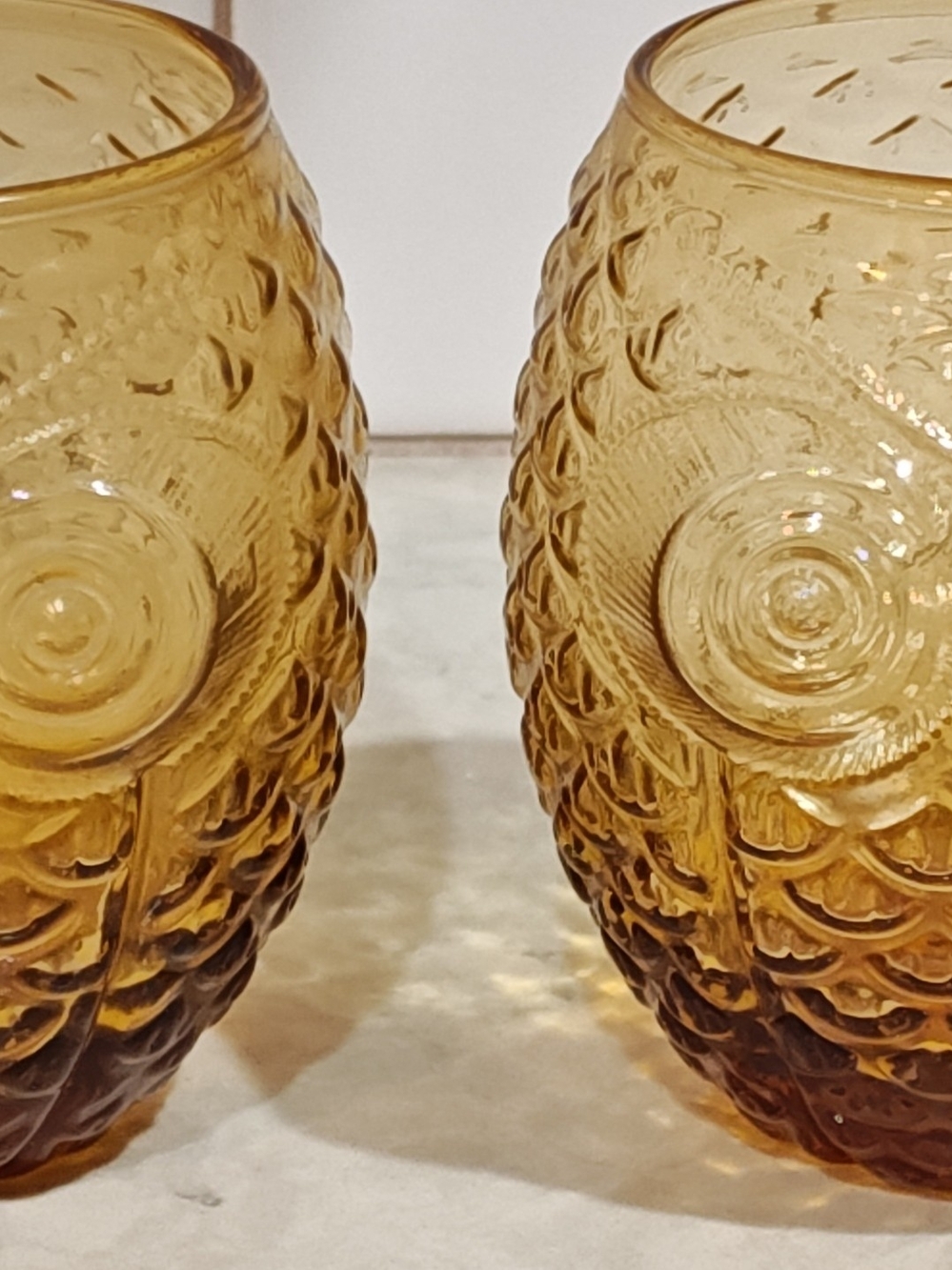 Vintage Cottage Core Art Glass Amber Owl Glasses Honeycomb Pattern Set Of 2